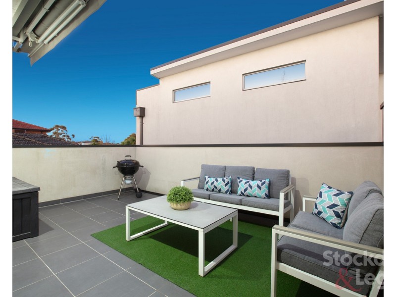 1/4 Valencia Street, Glenroy VIC 3046