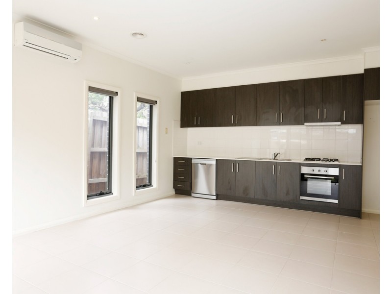 3/3 Howard Court, Glenroy VIC 3046