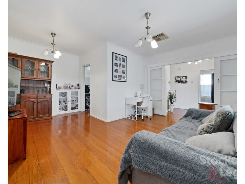 22 Glen Street, Glenroy VIC 3046