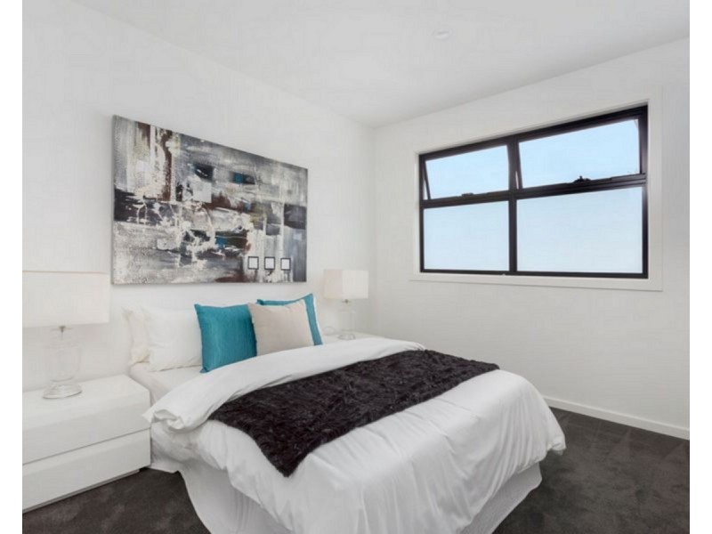 2/40 Heather Court, Glenroy VIC 3046