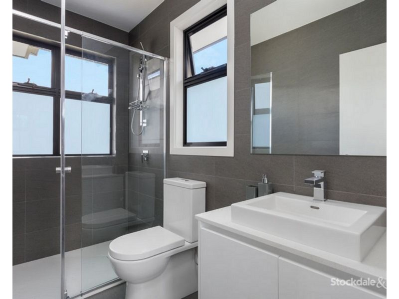 2/40 Heather Court, Glenroy VIC 3046