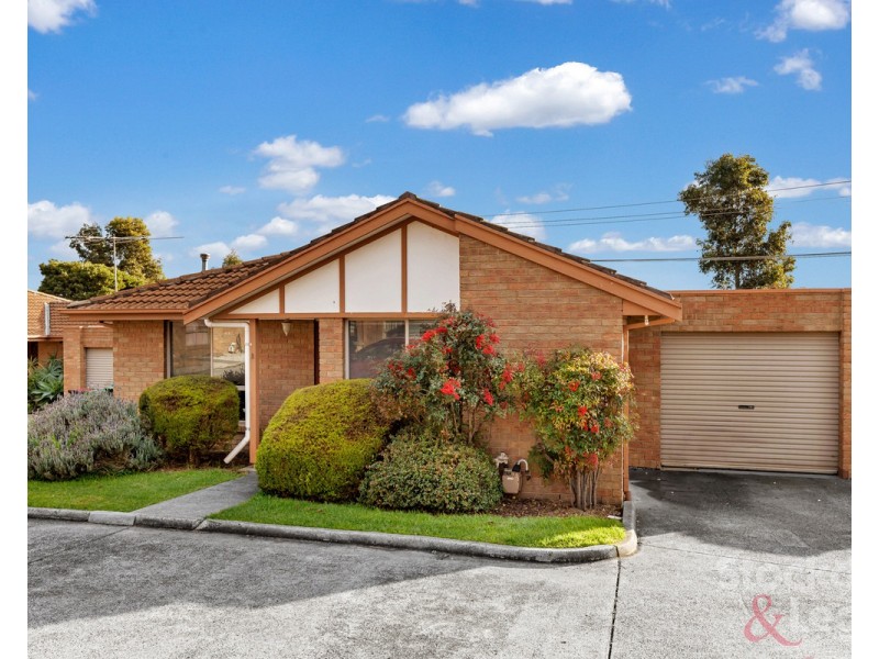 8/50 Rokewood Crescent, Meadow Heights VIC 3048