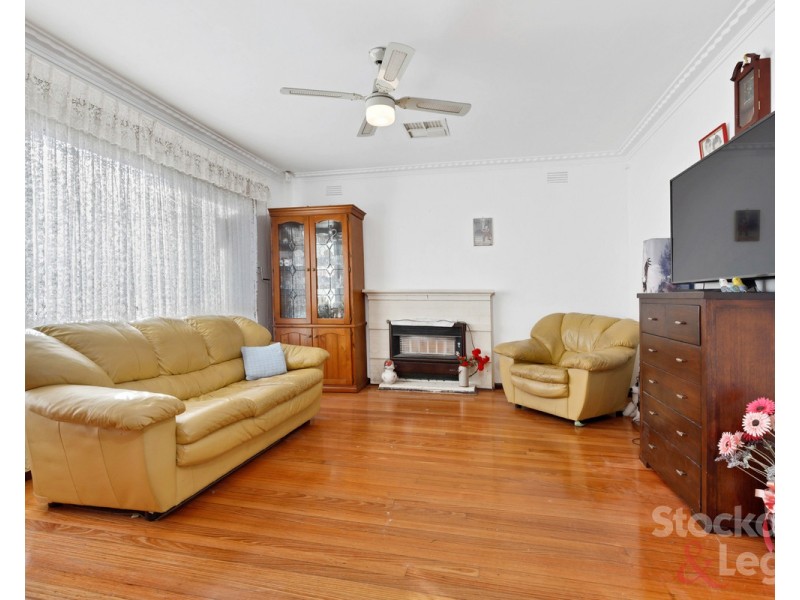 18 Gish Court, Hadfield VIC 3046