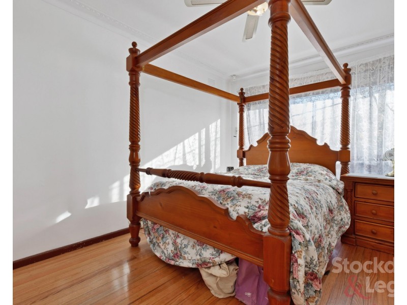 18 Gish Court, Hadfield VIC 3046