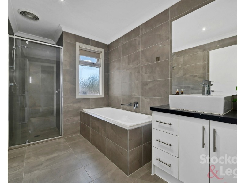 1/8 Ogden Street, Glenroy VIC 3046