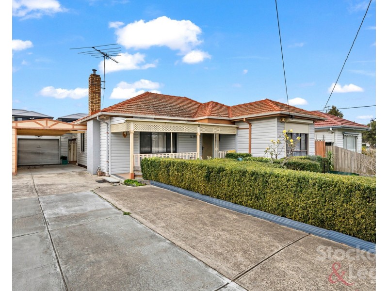18 William Street, Glenroy VIC 3046