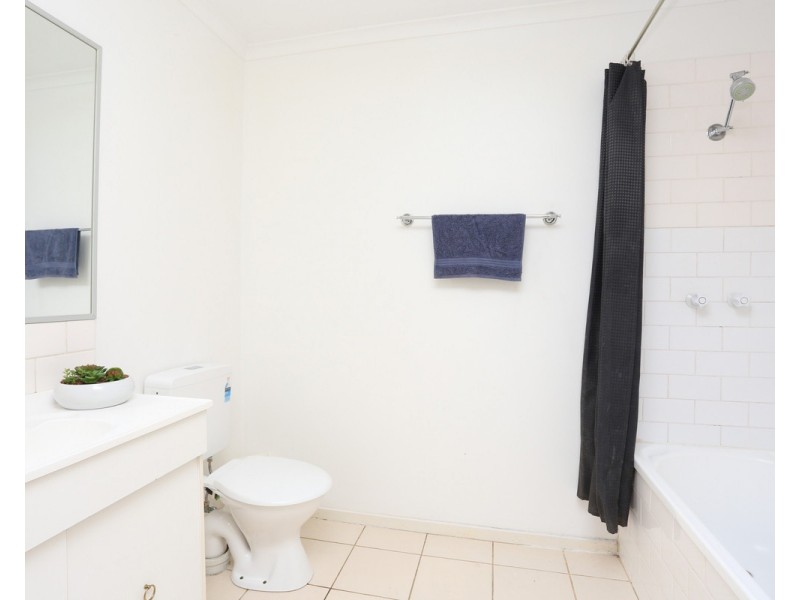 2/9 Sherwood Street, Hadfield VIC 3046