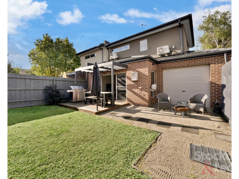 2/1 Cosmos Street, Glenroy VIC 3046