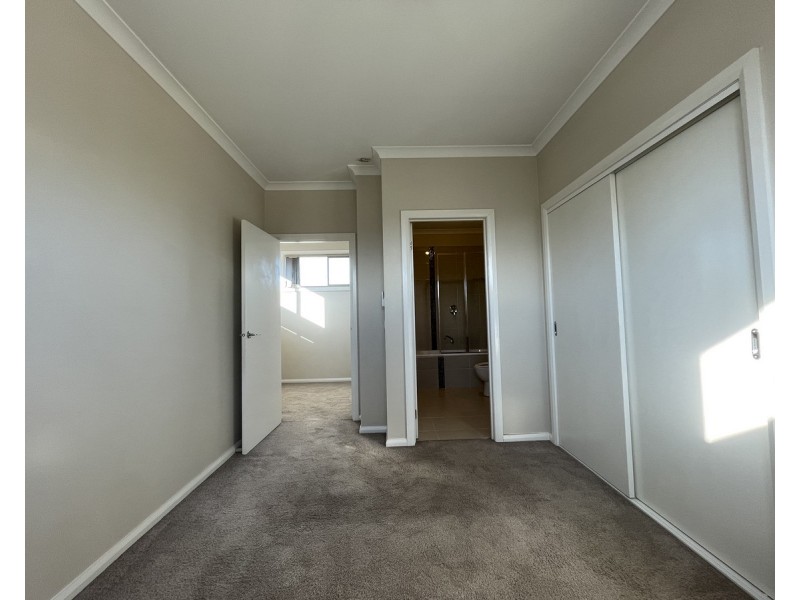 2/58 Hilda Street, Glenroy VIC 3046