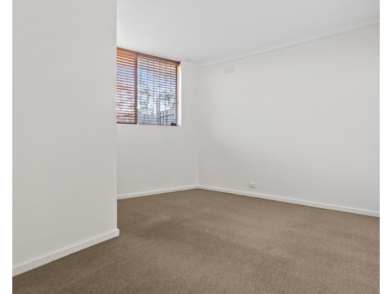 1/23A Becket Street South, Glenroy VIC 3046