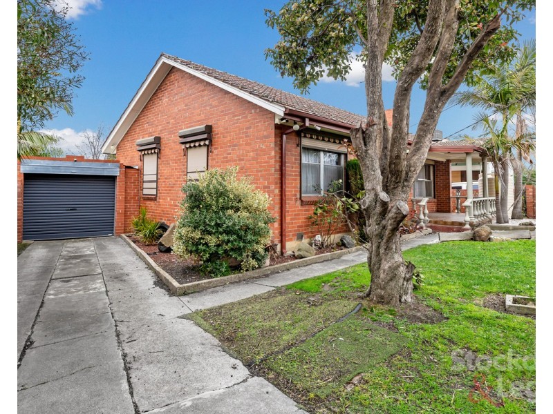 24 McIvor Street, Dallas VIC 3047