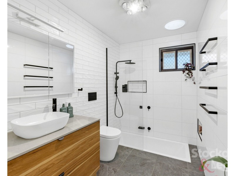 2/19 Chapman Avenue, Glenroy VIC 3046