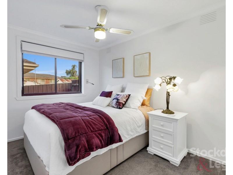2/19 Chapman Avenue, Glenroy VIC 3046