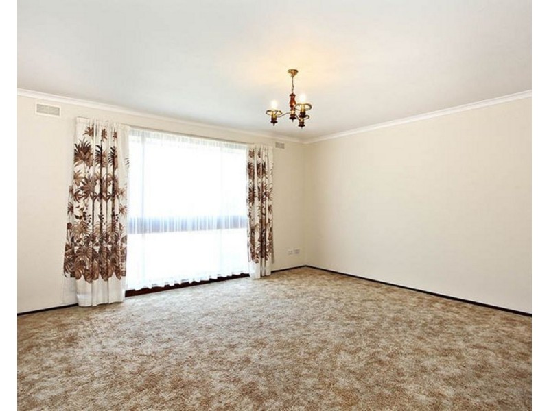 2/81 Station Road, Glenroy VIC 3046