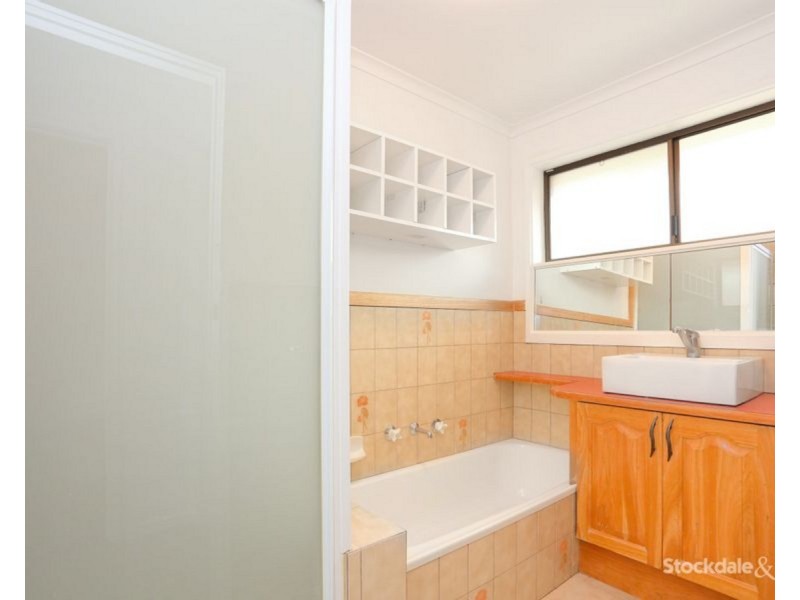 1/12 Acacia Street, Glenroy VIC 3046