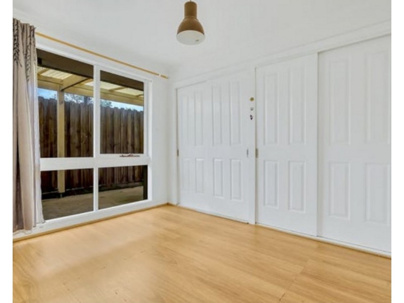 9 Whitehaven Court, Craigieburn VIC 3064