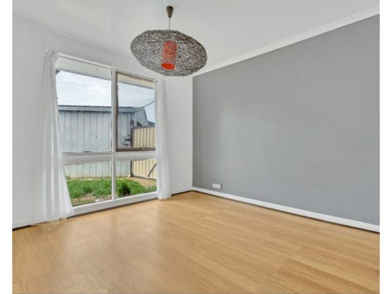 9 Whitehaven Court, Craigieburn VIC 3064