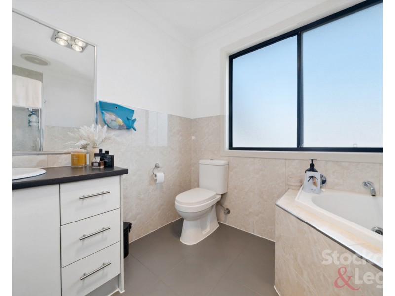 1/5 Cosmos Street, Glenroy VIC 3046
