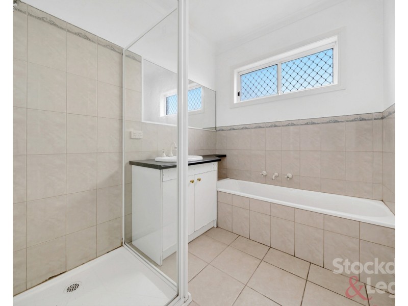 1/35 Rokewood Crescent, Meadow Heights VIC 3048