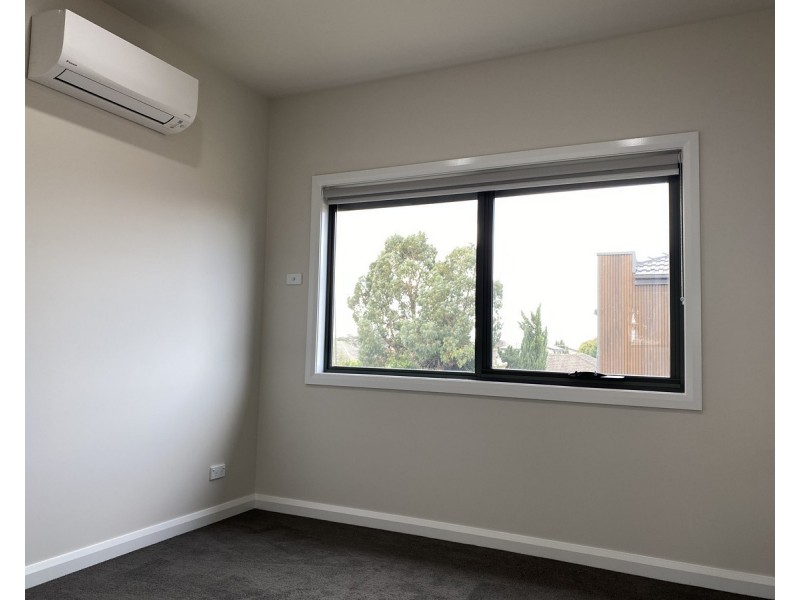 1/24 Maude Avenue, Glenroy VIC 3046