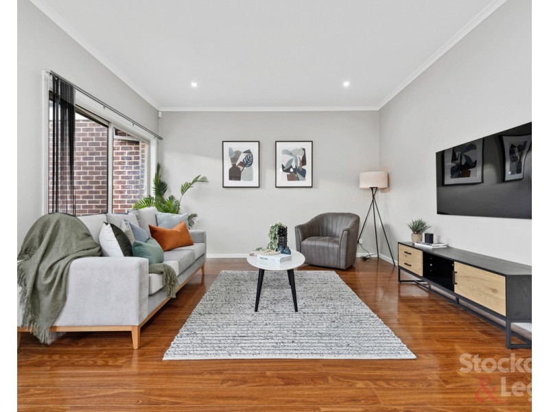 2/44 Gladstone Parade, Glenroy VIC 3046