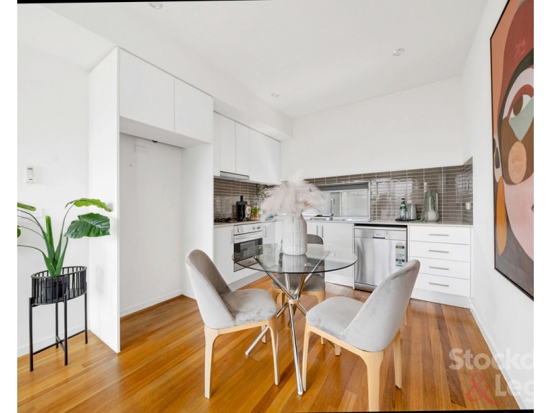 8/1 Gladstone Parade, Glenroy VIC 3046
