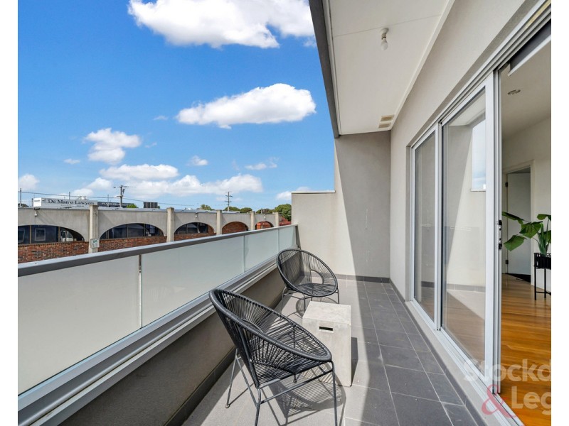 8/1 Gladstone Parade, Glenroy VIC 3046