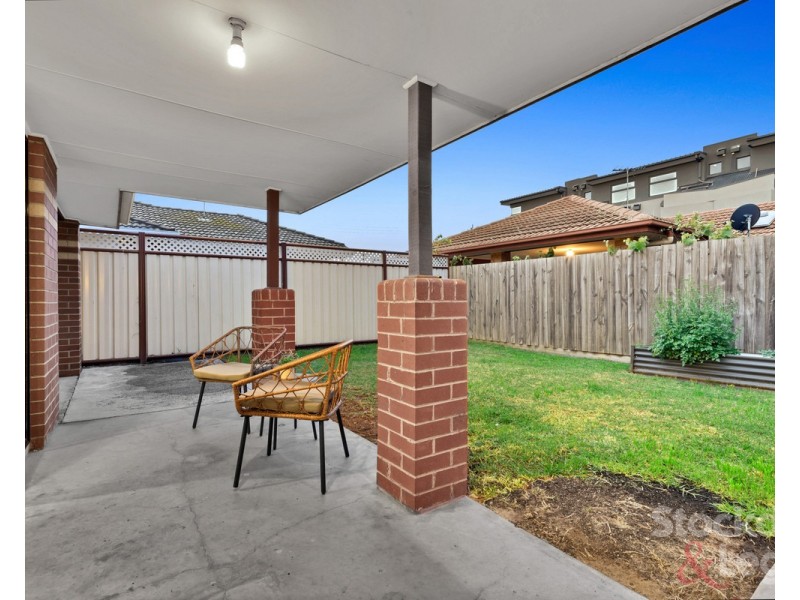 2/352 Waterloo Road, Glenroy VIC 3046