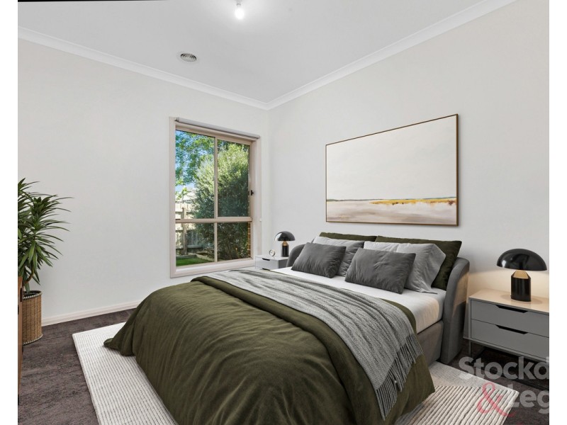 2/25 Ortolan Avenue, Broadmeadows VIC 3047