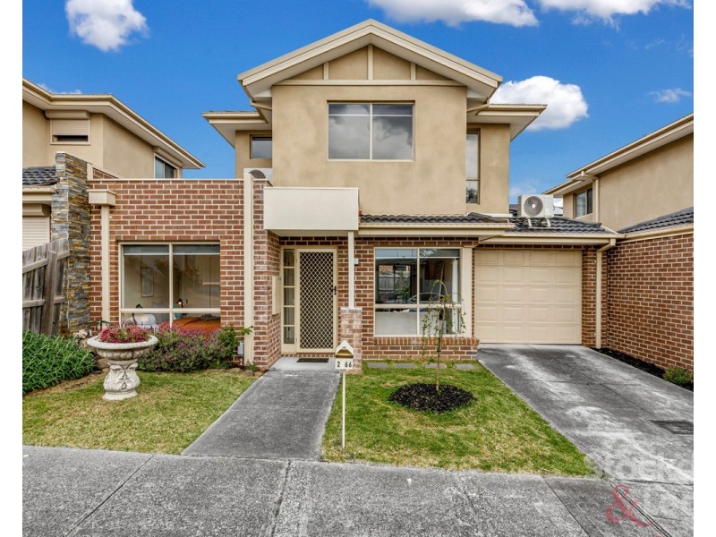 2/66 Sunset Boulevard, Jacana VIC 3047