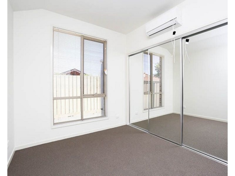 4/19 Geum Street, Hadfield VIC 3046