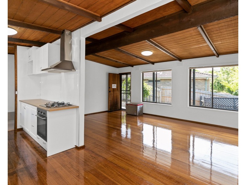 1/25 Broad Street, Westmeadows VIC 3049