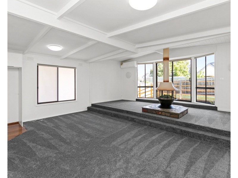2/25 Broad Street, Westmeadows VIC 3049