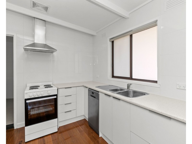 2/25 Broad Street, Westmeadows VIC 3049