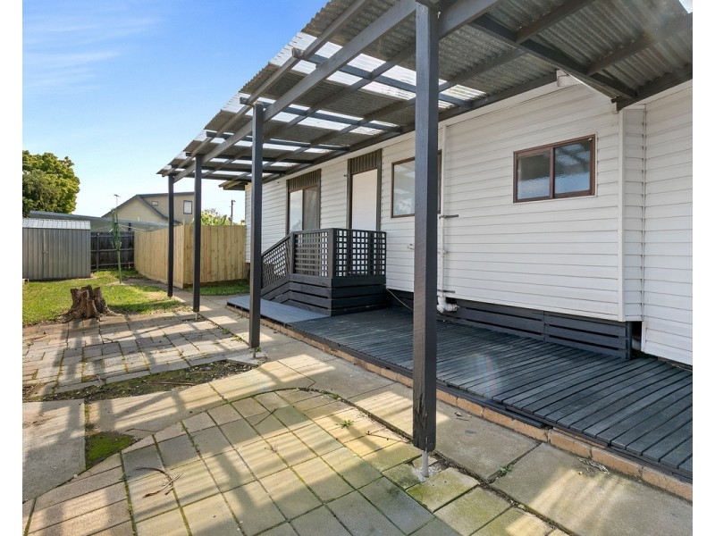 2/25 Broad Street, Westmeadows VIC 3049