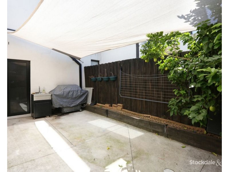 1/260 Hilton Street, Glenroy VIC 3046