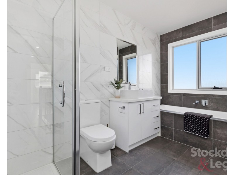 96 Daley Street, Glenroy VIC 3046