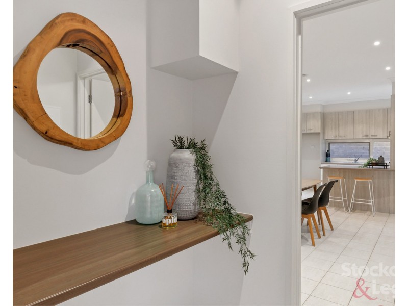 2/33 Evell Street, Glenroy VIC 3046