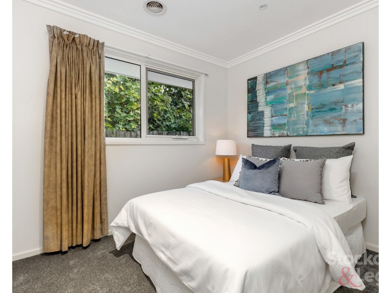 2/33 Evell Street, Glenroy VIC 3046