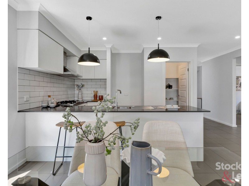 7 Abbey Road, Beveridge VIC 3753