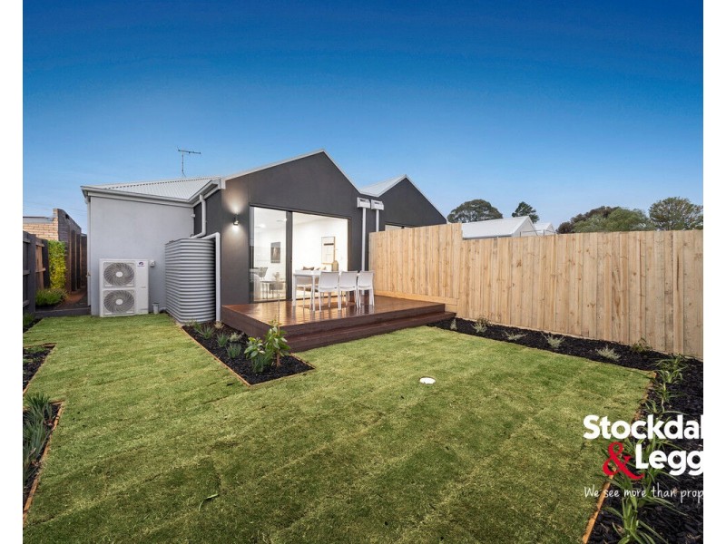 29B Anselm Grove, Glenroy VIC 3046