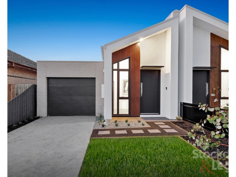 33A Anselm Grove, Glenroy VIC 3046