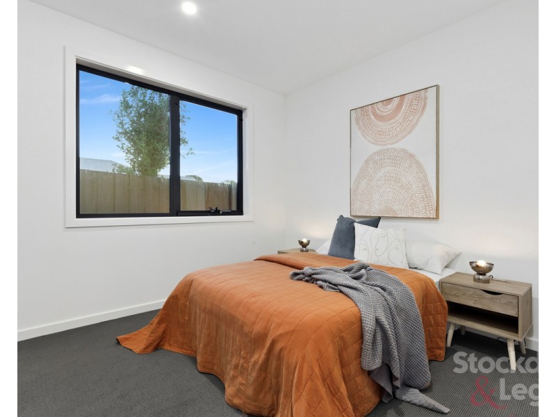 33A Anselm Grove, Glenroy VIC 3046