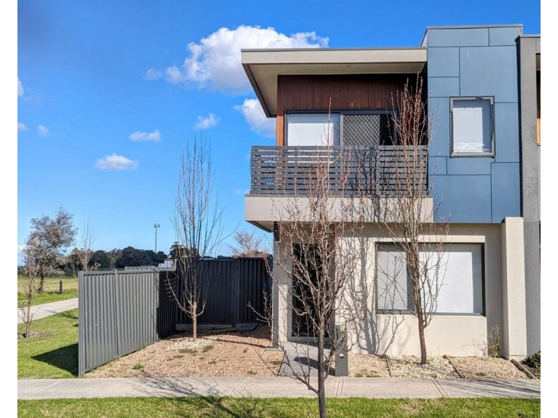 36 Fluent Lane, Greenvale VIC 3059