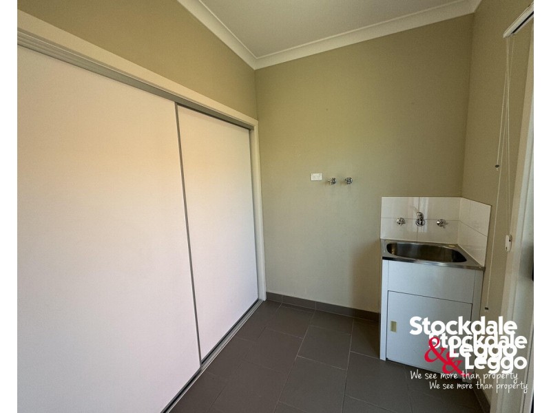 26 Dempster Drive, Craigieburn VIC 3064