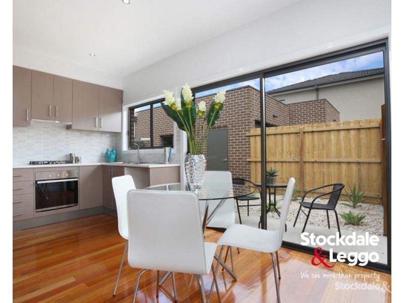 2/76 Hubert Avenue, Glenroy VIC 3046