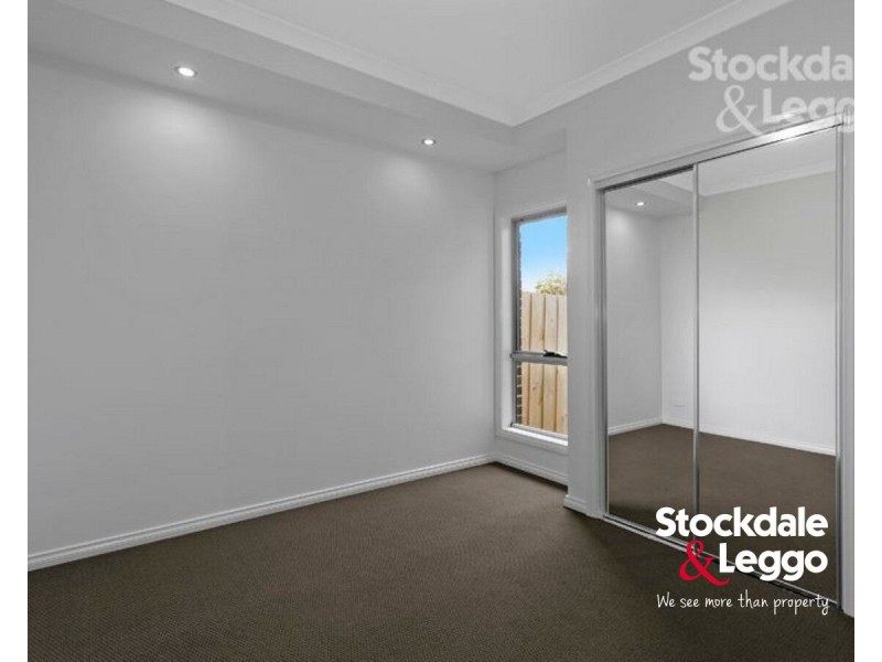 2/28 View Street, Glenroy VIC 3046
