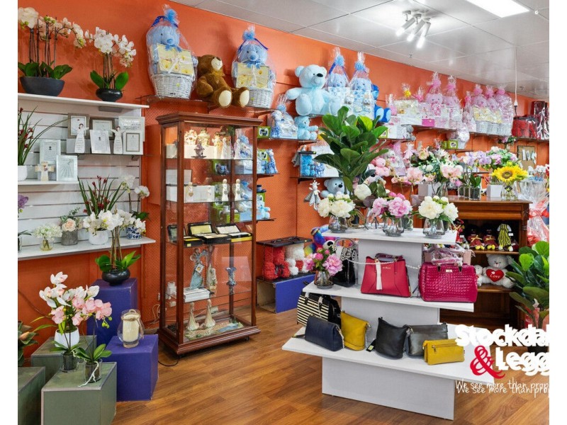 Shop 157A 8-34 Gladstone Park Drive, Gladstone Park VIC 3043