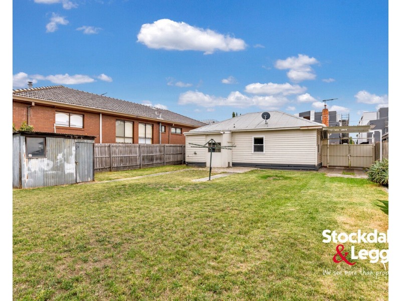 5 Eileen Street, Hadfield VIC 3046