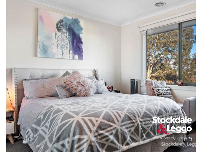 7 Erinbank Crescent, Westmeadows VIC 3049